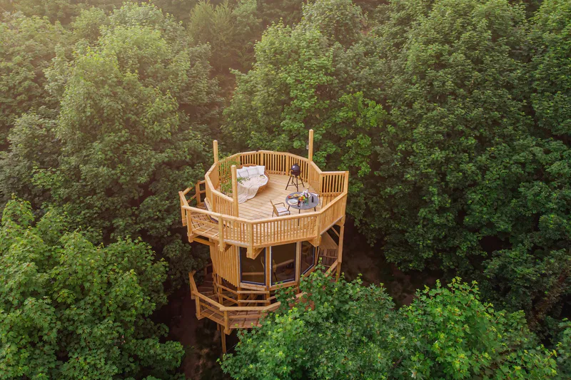 Romantický glamping na rozhledně