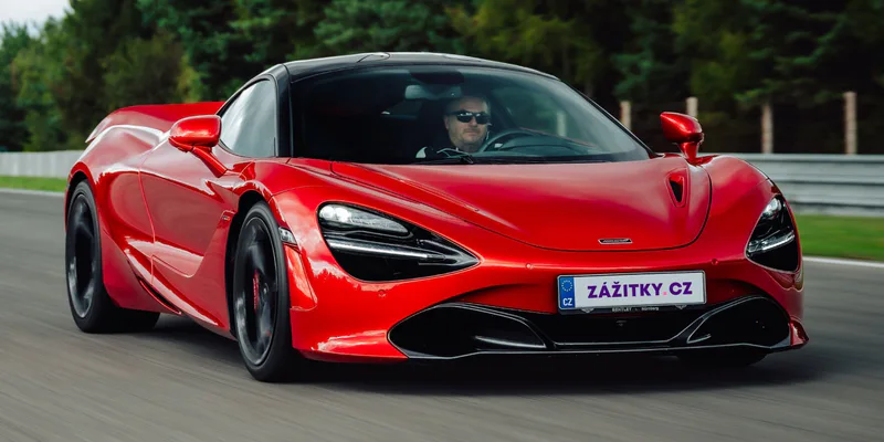 Jízda v McLarenu 675 LT
