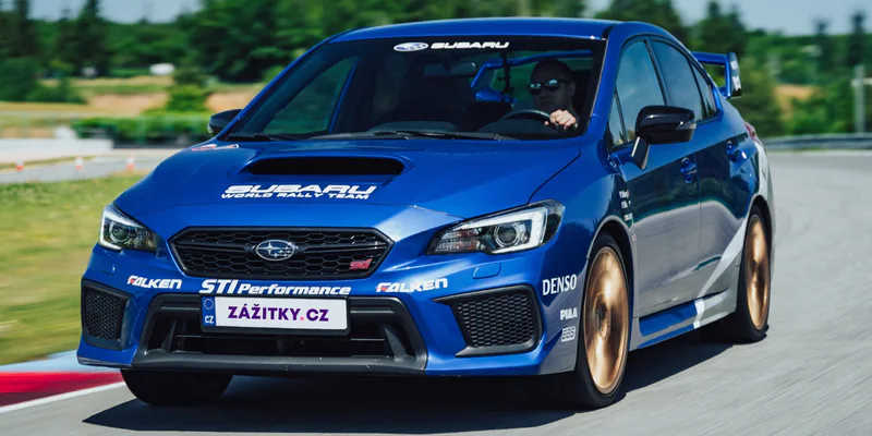 Jízda v Subaru Impreza WRX STI na polygonu