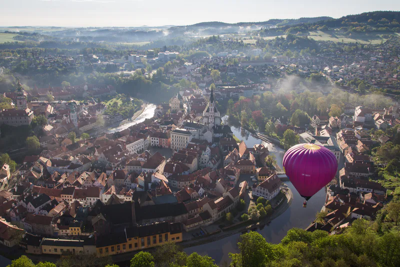 Let balónem nad Českým Krumlovem