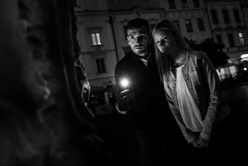 Venkovní úniková hra: Tajemný podezřelý